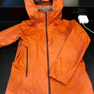 Patagonia ascensionist ski shell jacket. Size M. Gore-Tex.